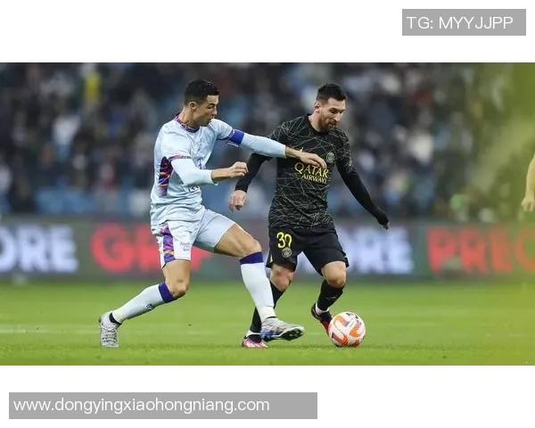 足球明星红牌瞬间大揭秘精彩集锦回顾球场上的激情与争议 足球明星红牌瞬间大揭秘精彩集锦回顾球场上的激情与争议